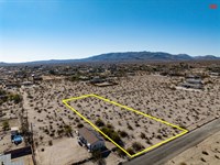 Paved Road Lot : Twentynine Palms : San Bernardino County : California