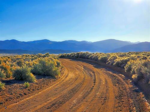 4.8 Acres of Colorado Freedom : San Luis : Costilla County : Colorado